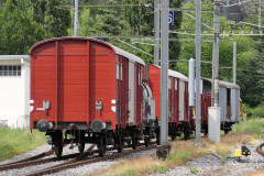L1032175
