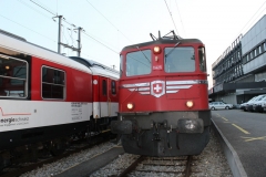 en pose à coté de notre train à GEFB