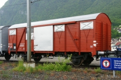 K4